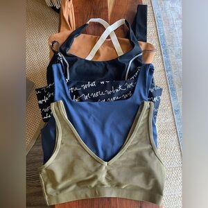 ✨2 for $25✨WEWOREWHAT sport/leisure bras